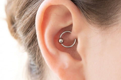 Conch Piercing Silber