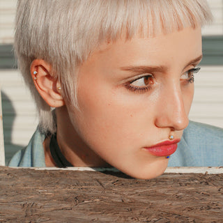 Titanium Labret Opal Round Internally Threaded