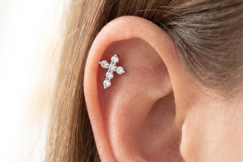 Piercing Helix Croix