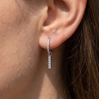 Titanium Ring Zirconia Bar Dangle Clicker