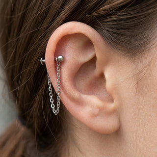 Titanium Labret Chain – getragen