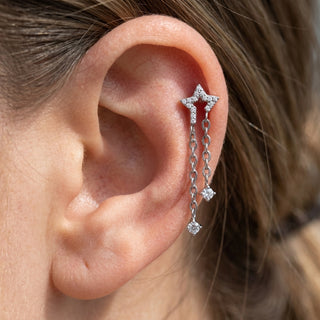 Titanium Labret Star Chains Zirconia Internally Threaded – getragen